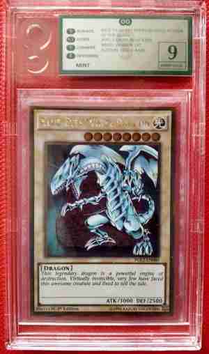 Blue Eyes White Dragon PGL2-EN080 - 2015 - Only Graded 9